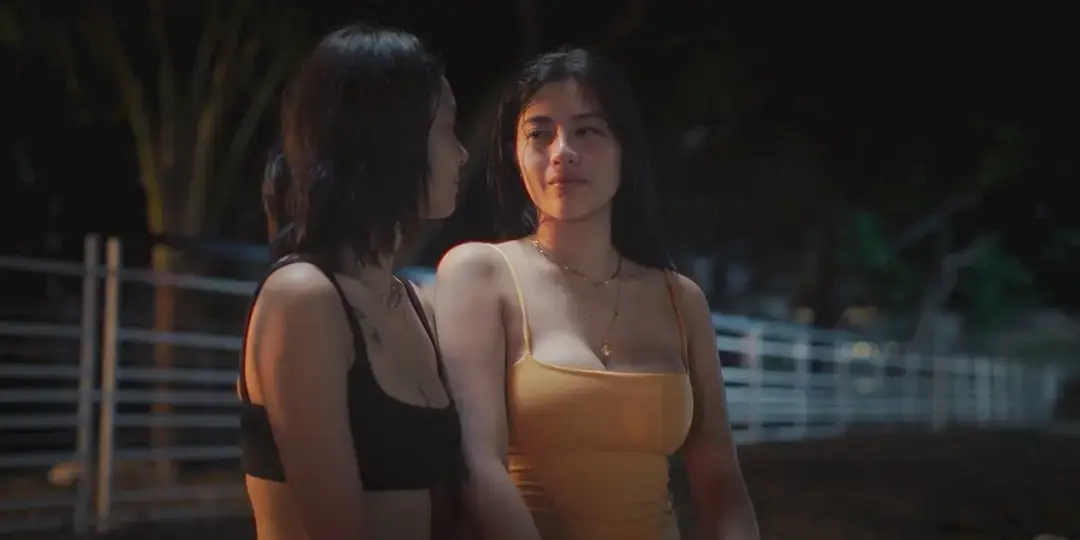 《Ekis (2025)》未删减悬疑惊悚1080P-中英字幕生死棋局-超清烧脑版Ekis记忆博弈星河震撼上线-菲版105分钟终极Ekis命运残局月光影院限时解密