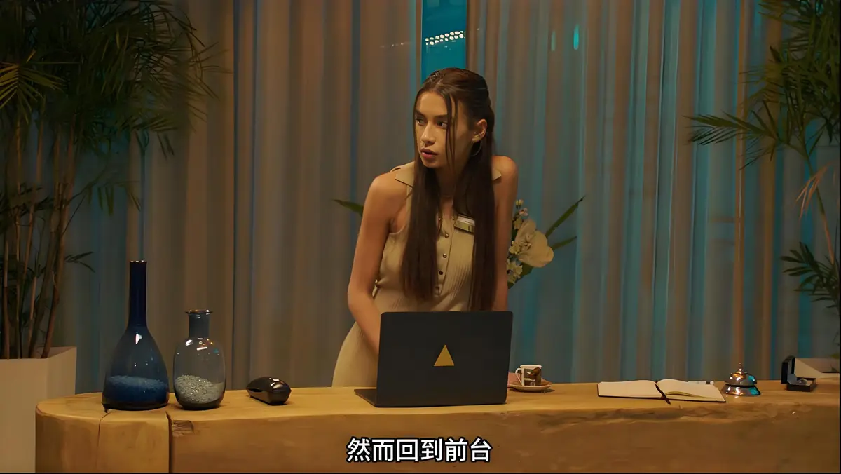 《Vanessa Alesia》1080P未删减中字-无广告免费播放-Vanessa Alesia全季高清完整版-撕开完美男友面具：他把荣耀给你