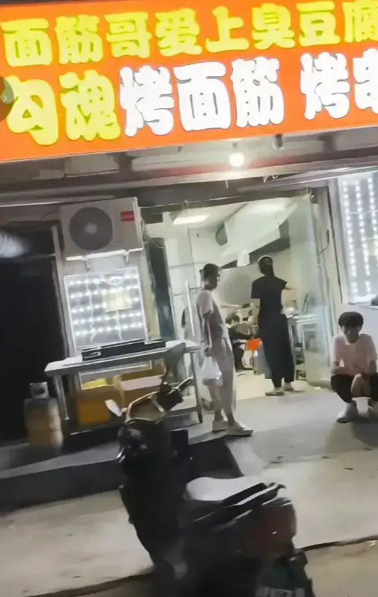 【独家揭秘】安平勾魂面筋哥丈母娘事件无删减后续+高清观看入口速来！
