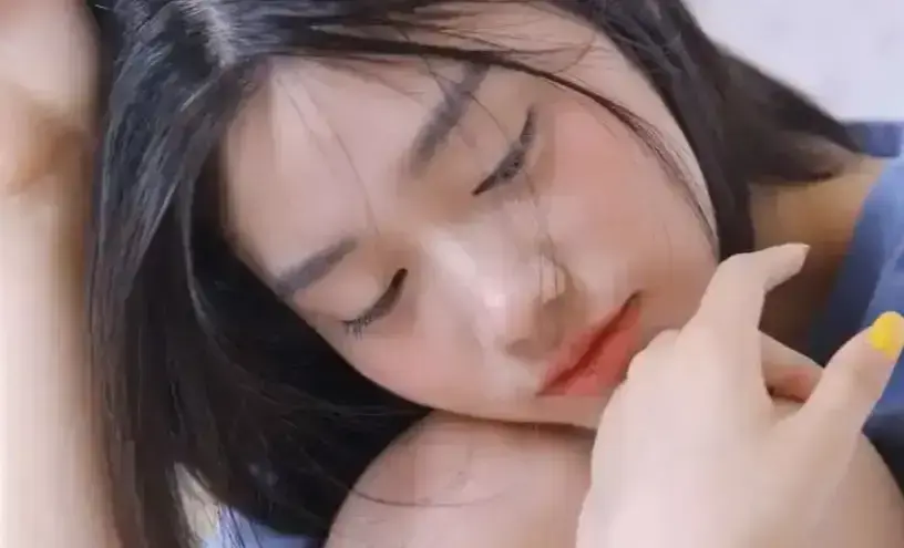 美国电影《美丽小蜜桃》未删减版高清-免费在线观看《美丽小蜜桃》高清完整版无广告流畅播放