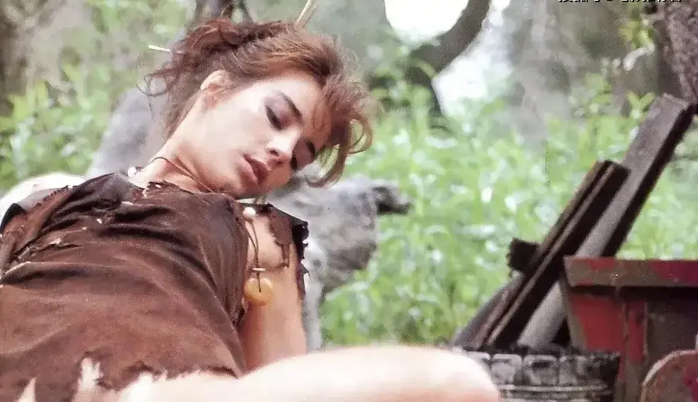 意大利激情版《激情丛林-人猿泰山》1995未删减1080P高清在线播放-激情丛林-人猿泰山1080P免费观看